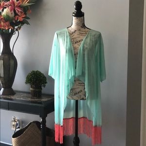 LuLaRoe Monroe Kimono